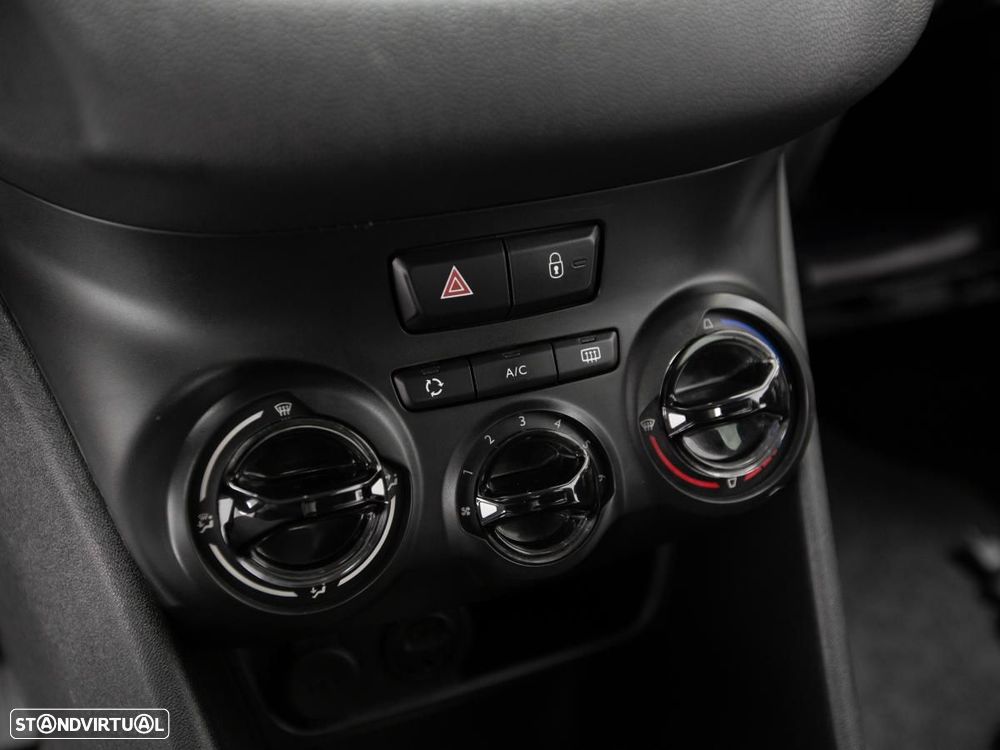 Peugeot 208 1.4 HDi Access - 12