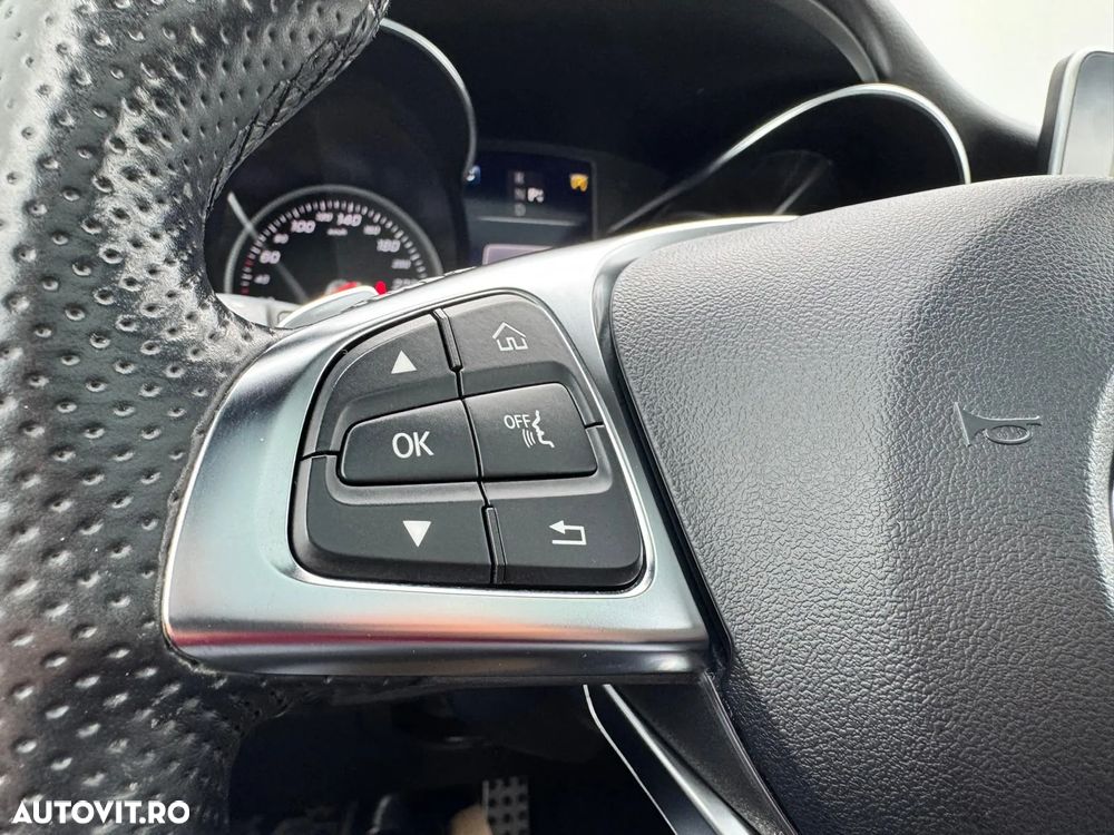 Mercedes-Benz GLC 250 4MATIC - 33