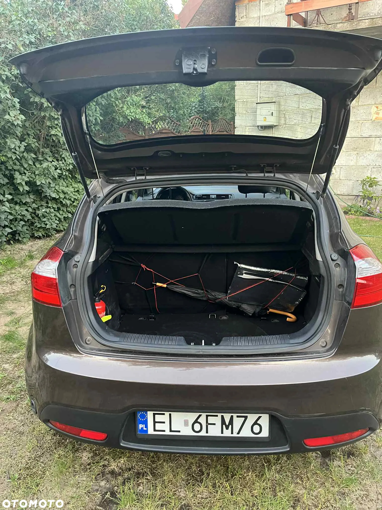 Kia Rio - 9