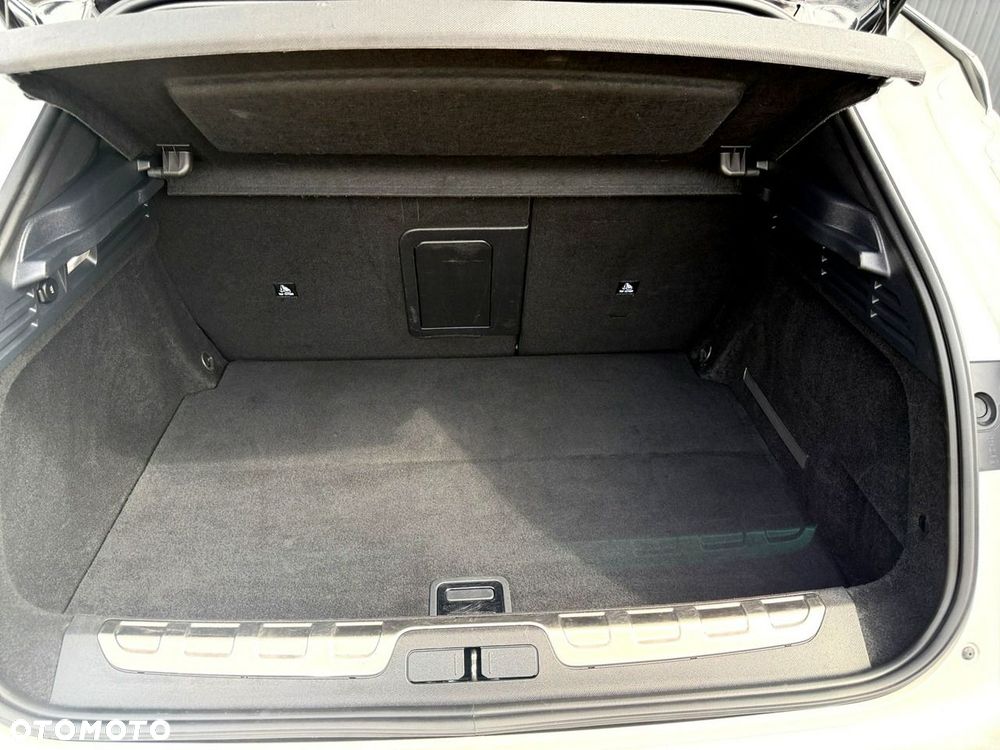 DS Automobiles DS 4 - 12