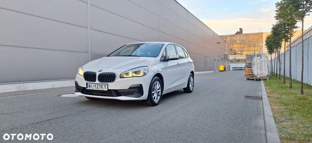 BMW Seria 2 218d - 1