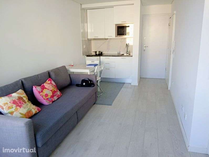 EXCLUSIVO -Estudio com vista mar,perto praia em Paço de Arcos,248 000€ - Grande imagem: 3/8