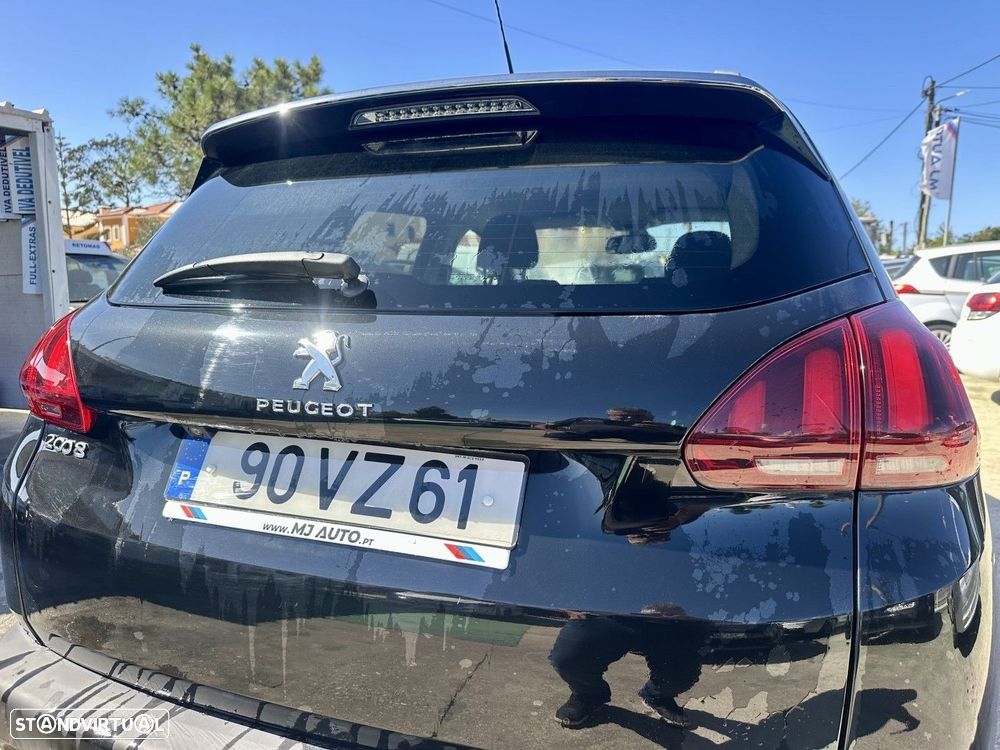 Peugeot 2008 1.2 PureTech SE Style - 6