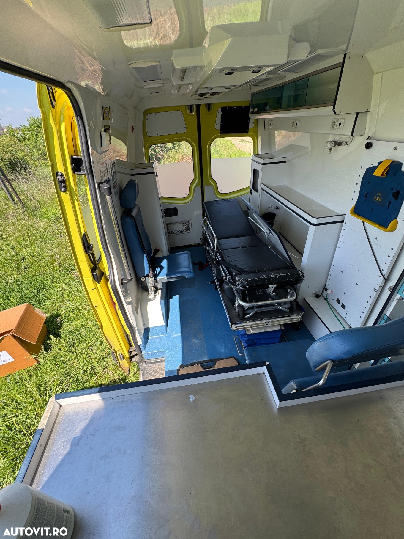 Mercedes-Benz Sprinter - 4