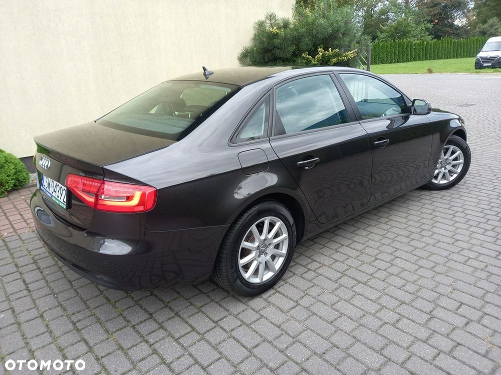 Audi A4 Limousine 2.0 TDI 112g DPF Ambition - 5