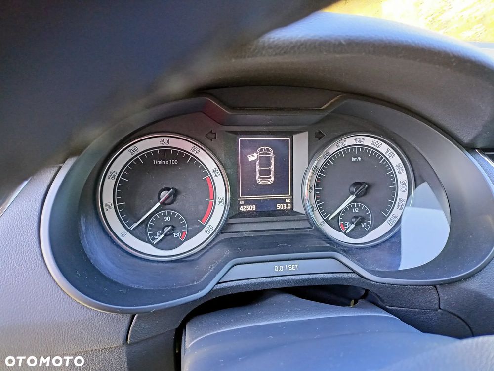 Skoda Octavia - 2