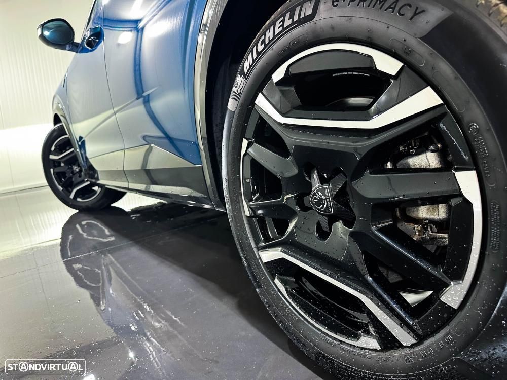 Peugeot E-3008 73 kWh GT - 8