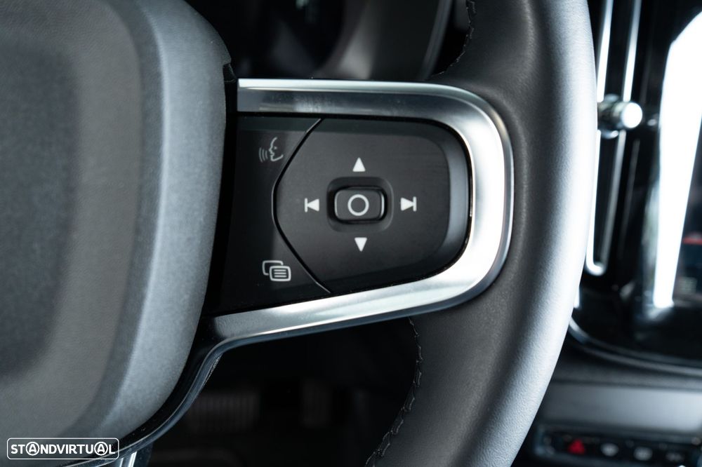 Volvo XC 40 Recharge 82 kWh Single M. Extended Range RWD Core - 21