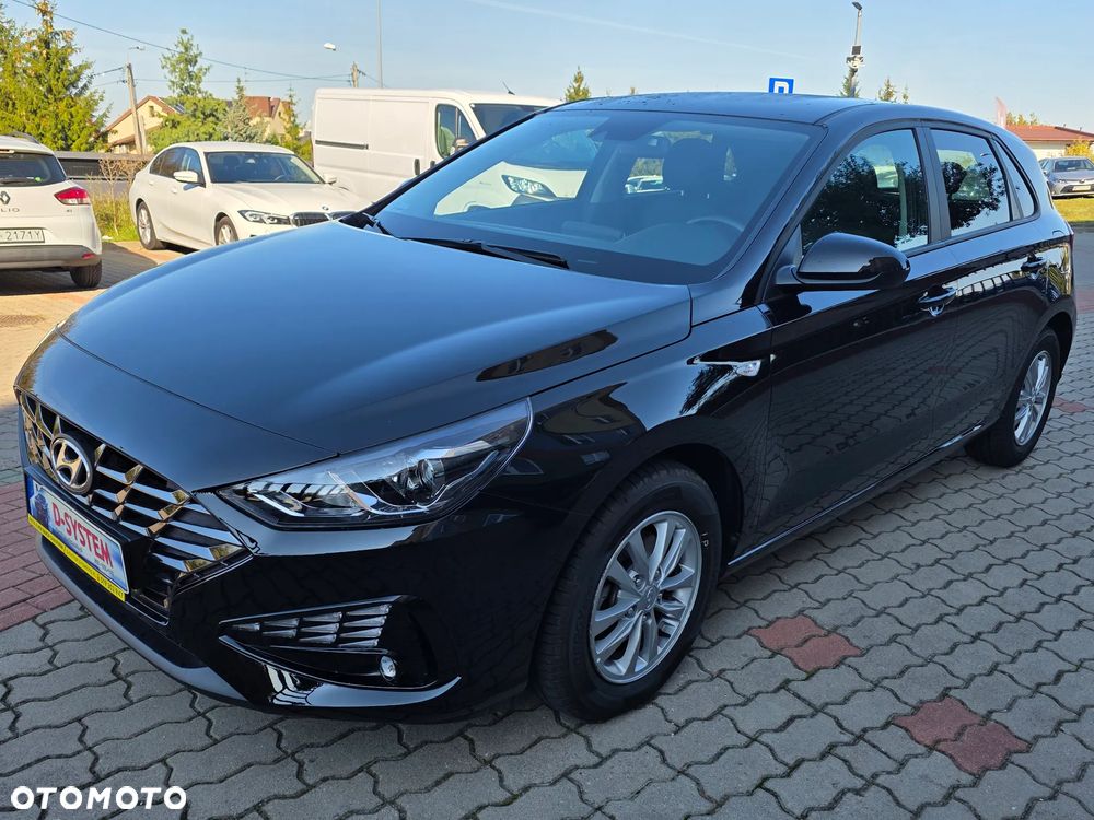 Hyundai i30 1.5 DPI Modern - 1