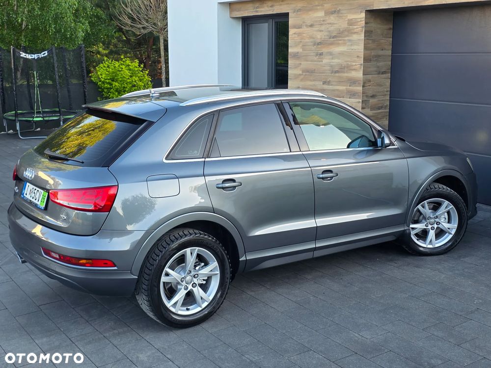 Audi Q3 2.0 TDI Sport S tronic - 5