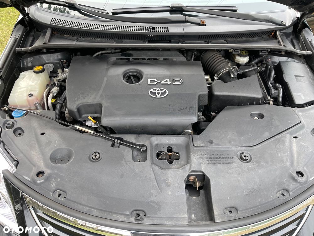 Toyota Avensis 2.2 D-4D Sol Plus NAVI - 17