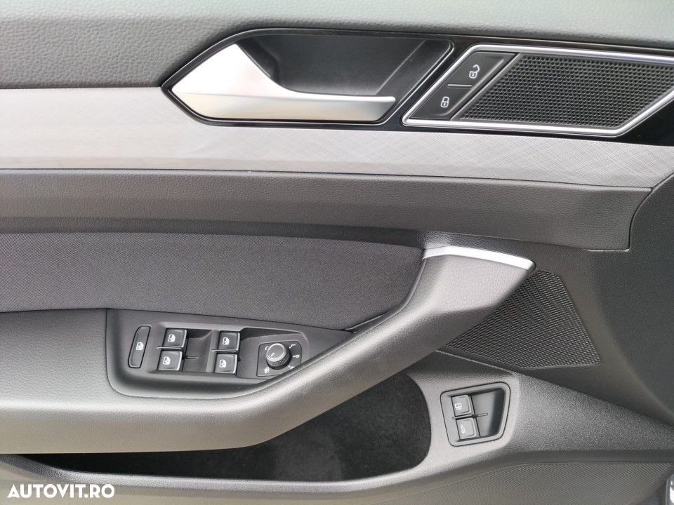 Volkswagen Passat - 16