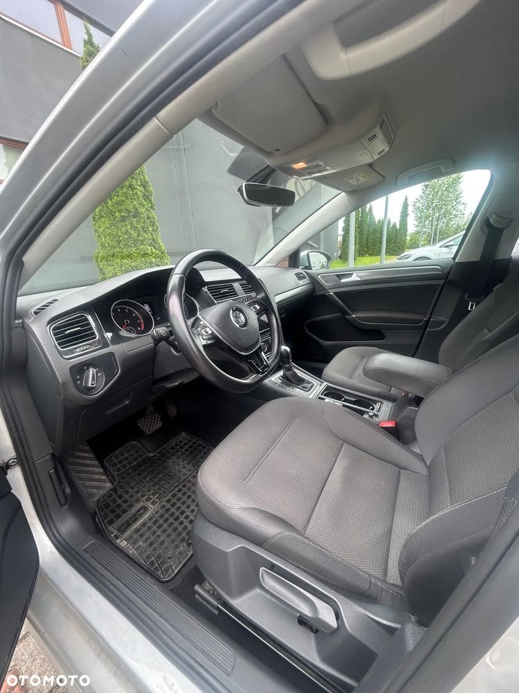 Volkswagen Golf 1.5 TSI BMT Comfortline DSG - 8