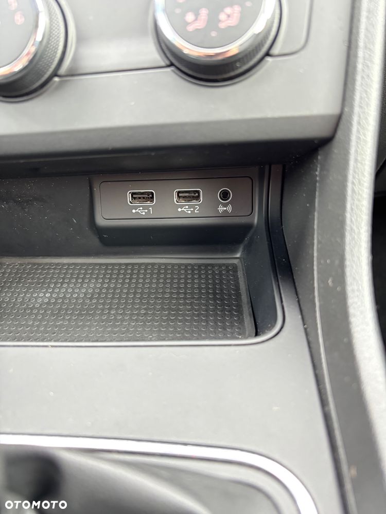 Seat Leon 1.6 TDI DSG Xcellence - 24