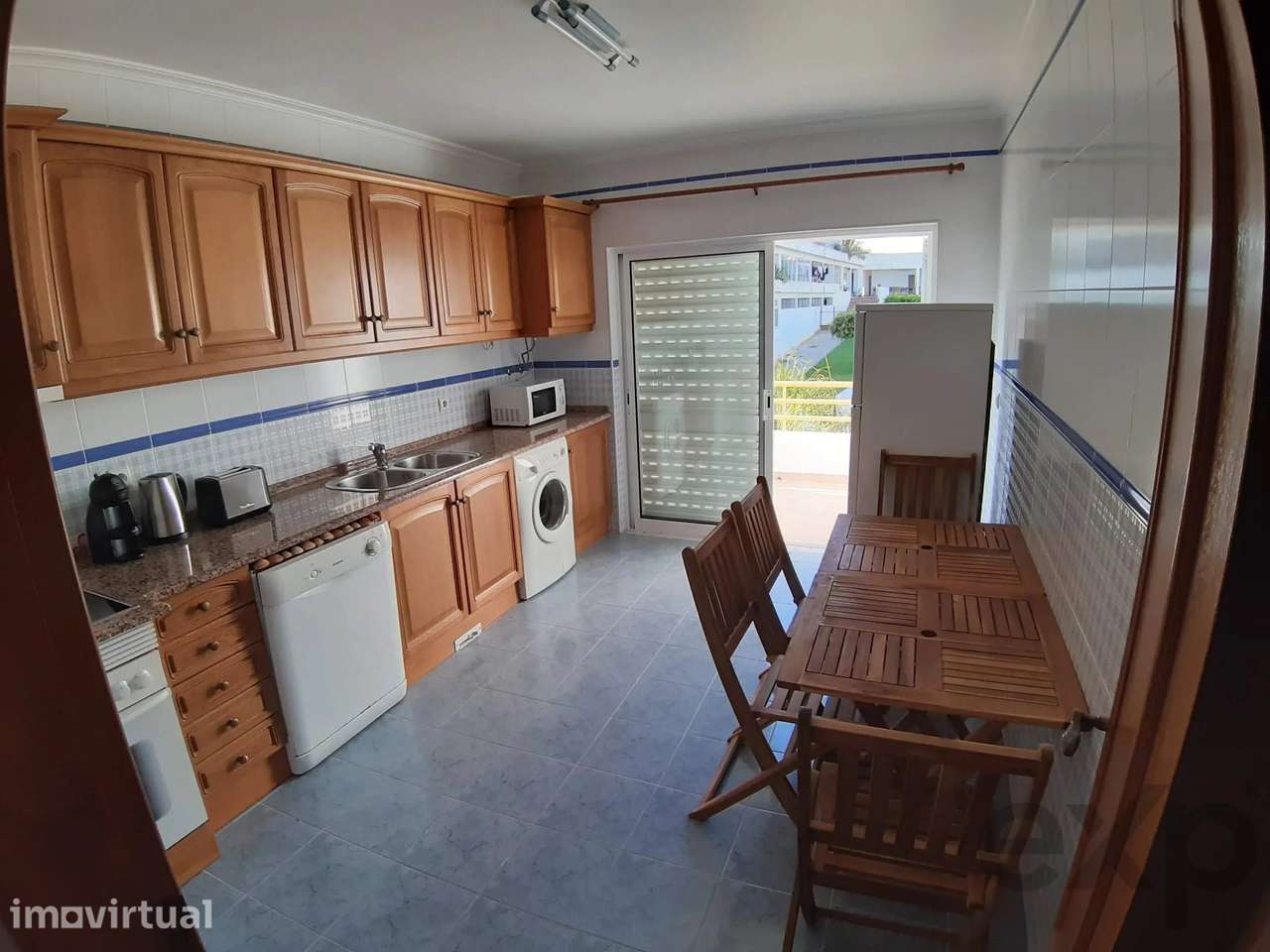 Apartamento com dois quartos na configuração atual, piscina e garagem - Grande imagem: 5/14
