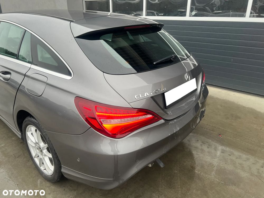 Mercedes-Benz CLA Shooting Brake 200 (CDI) d 7G-DCT - 28