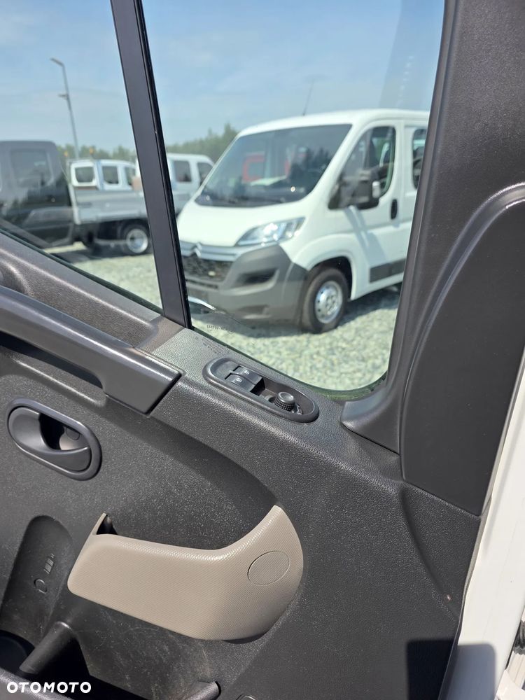 Renault MASTER 2,3 DCI 163 KONNA DOKA BRYGADÓWKA 7 OSOBOWA 3,3M SKRZYNIA KLIMA WEBASTO GWARANCJA BLIŻNIAKI DO 3,5T - 18