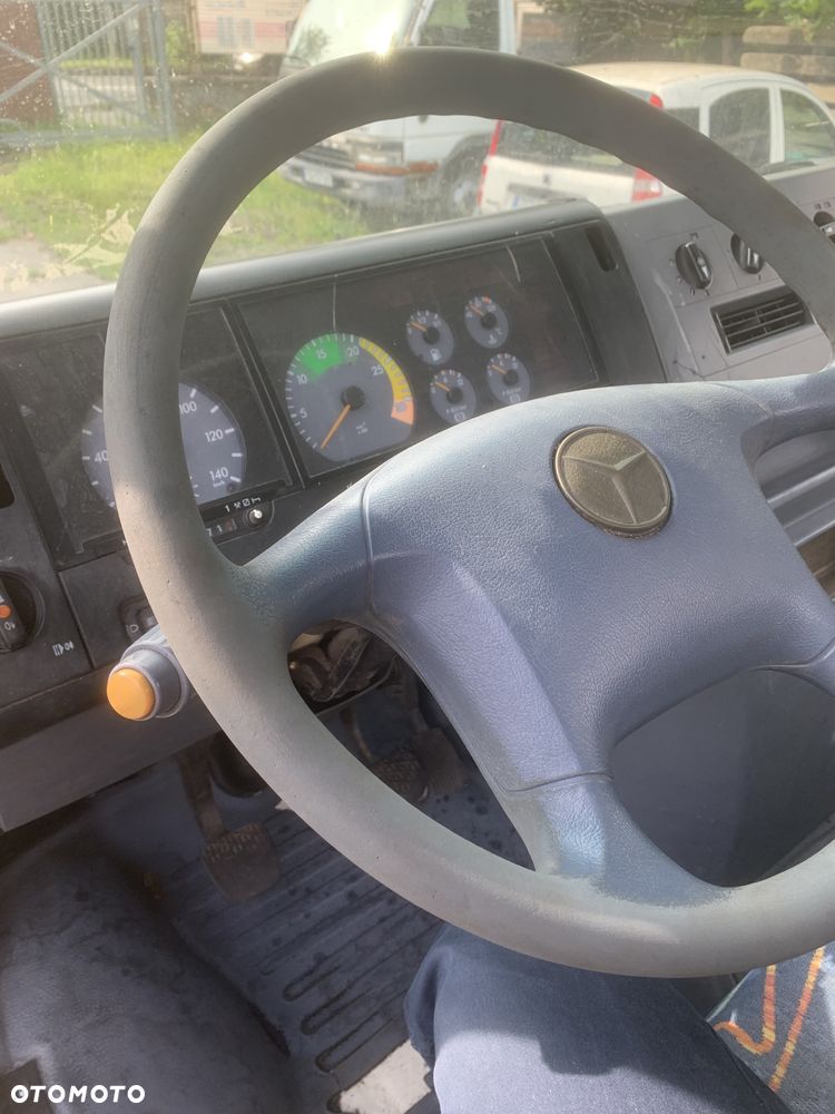 Mercedes-Benz Vario 614 - 9