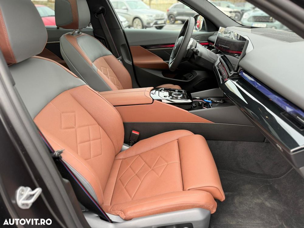 BMW Seria 5 550e xDrive AT PHEV - 13