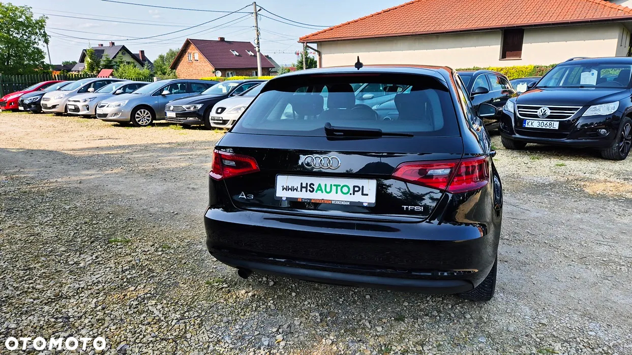 Audi A3 1.2 TFSI Sportback S tronic Ambiente - 15