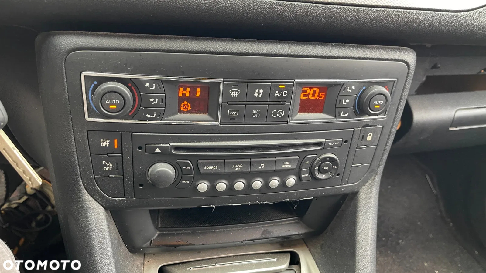 Citroën C5 1.6 HDi Attraction - 20