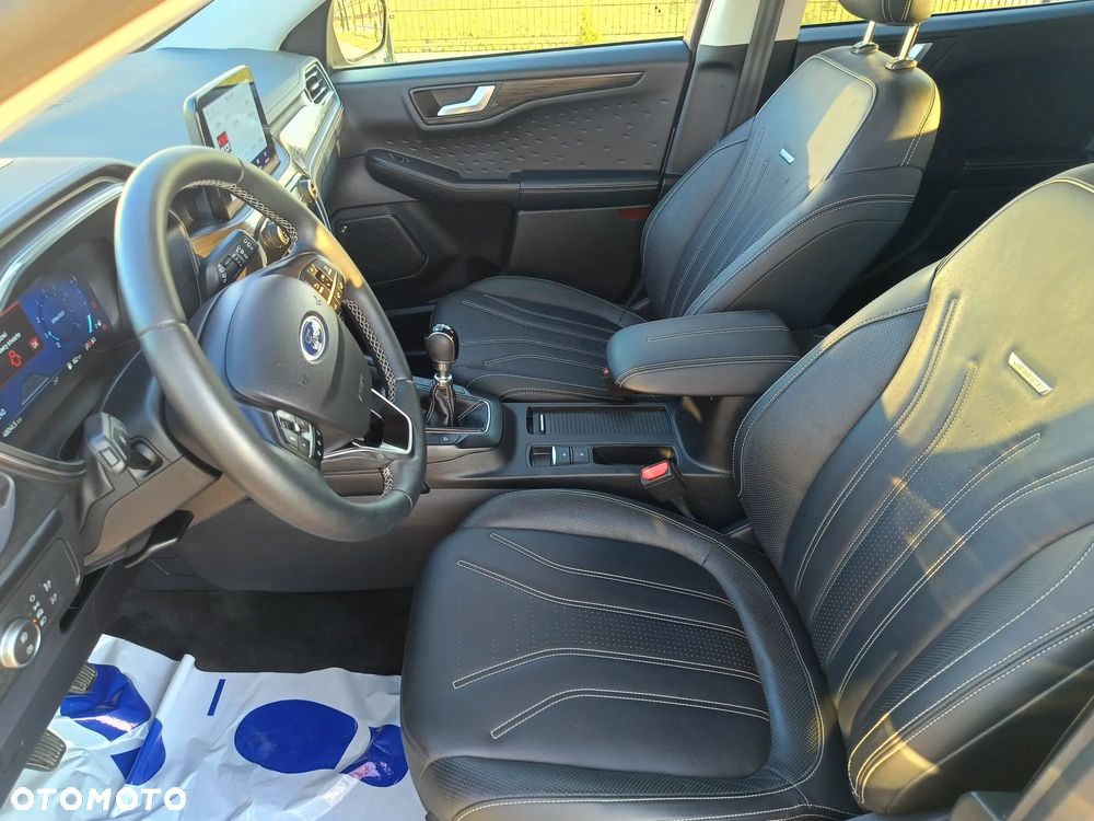 Ford Kuga - 11