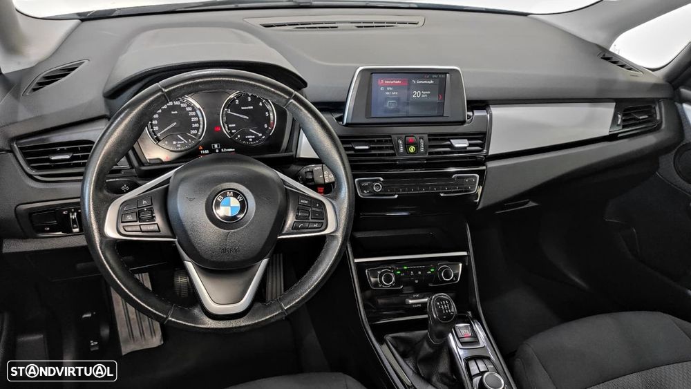 BMW 216 Active Tourer d Advantage - 25