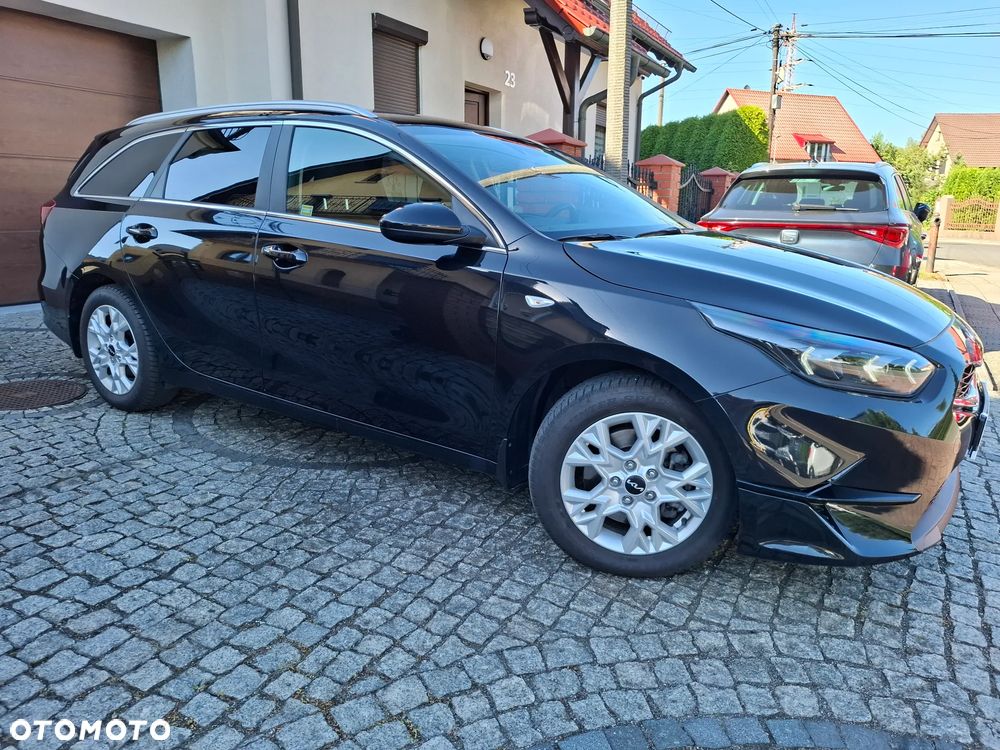 Kia Ceed 1.5 T-GDI M - 12
