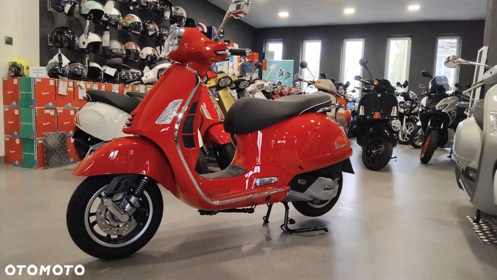 Vespa GTS - 5
