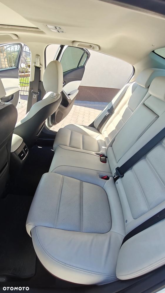 Mazda 6 - 13