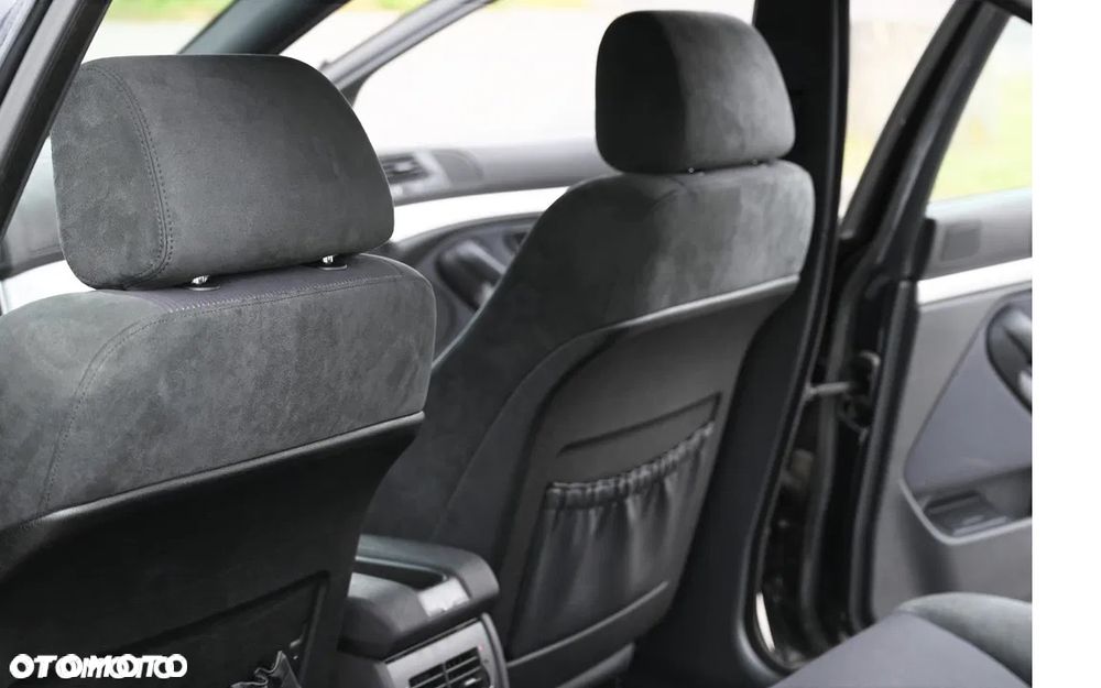 BMW Seria 5 - 24