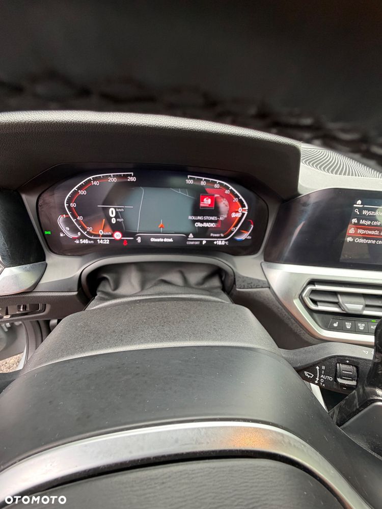 BMW Seria 2 220i - 27