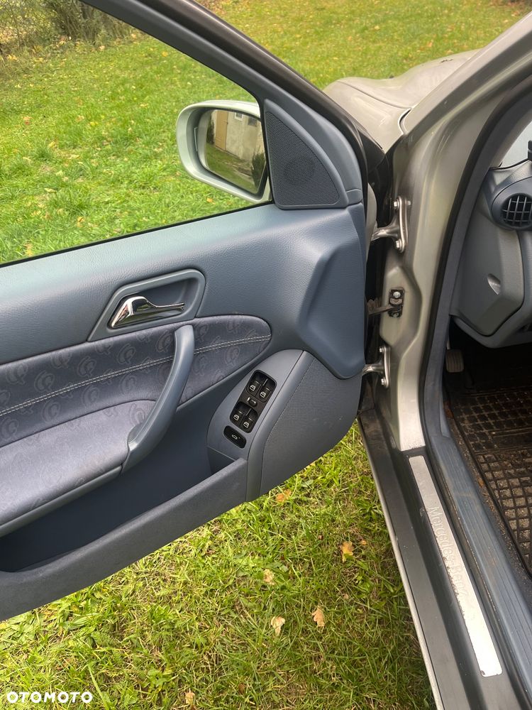 Mercedes-Benz Klasa C - 9