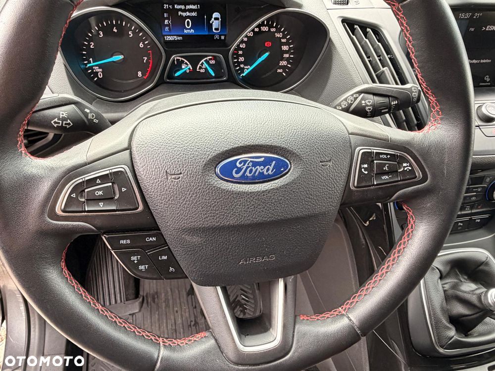 Ford Kuga 1.5 EcoBoost FWD ST-Line ASS - 18