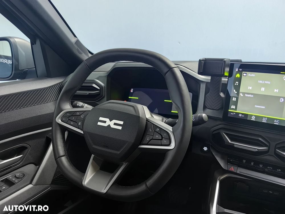 Dacia Bigster Hybrid 155 Journey - 11