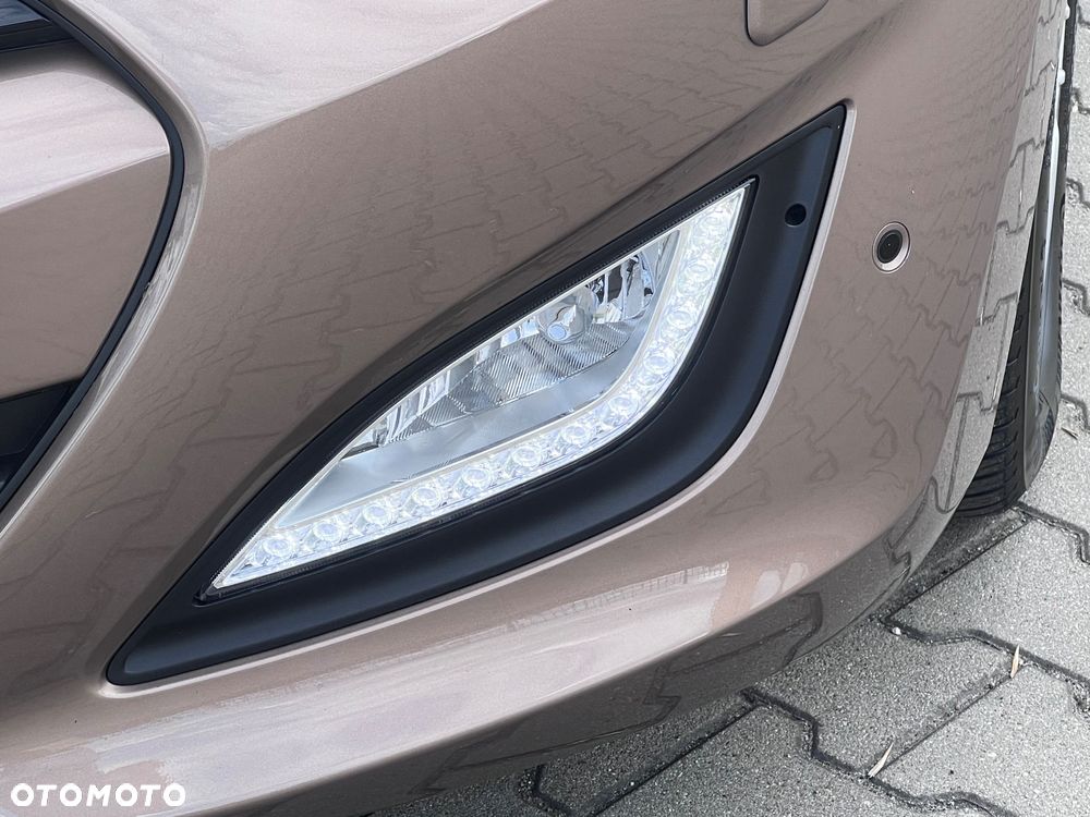 Hyundai i30 i30cw blue 1.6 CRDi Trend - 36