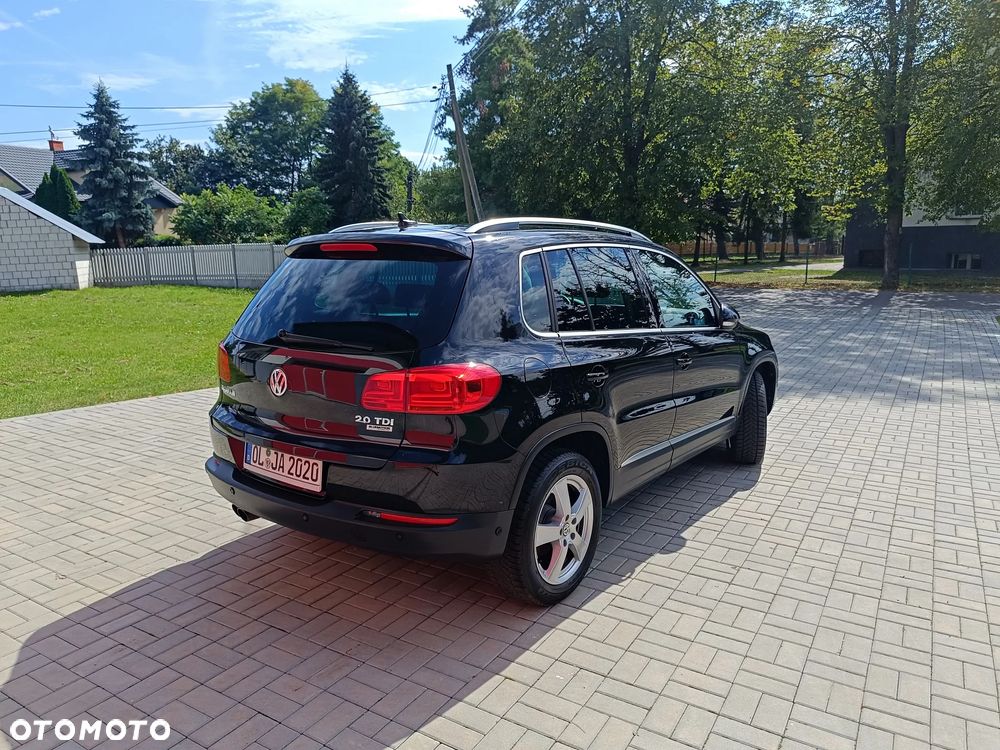 Volkswagen Tiguan 2.0 TDI DPF BlueMotion Technology Sport & Style - 32