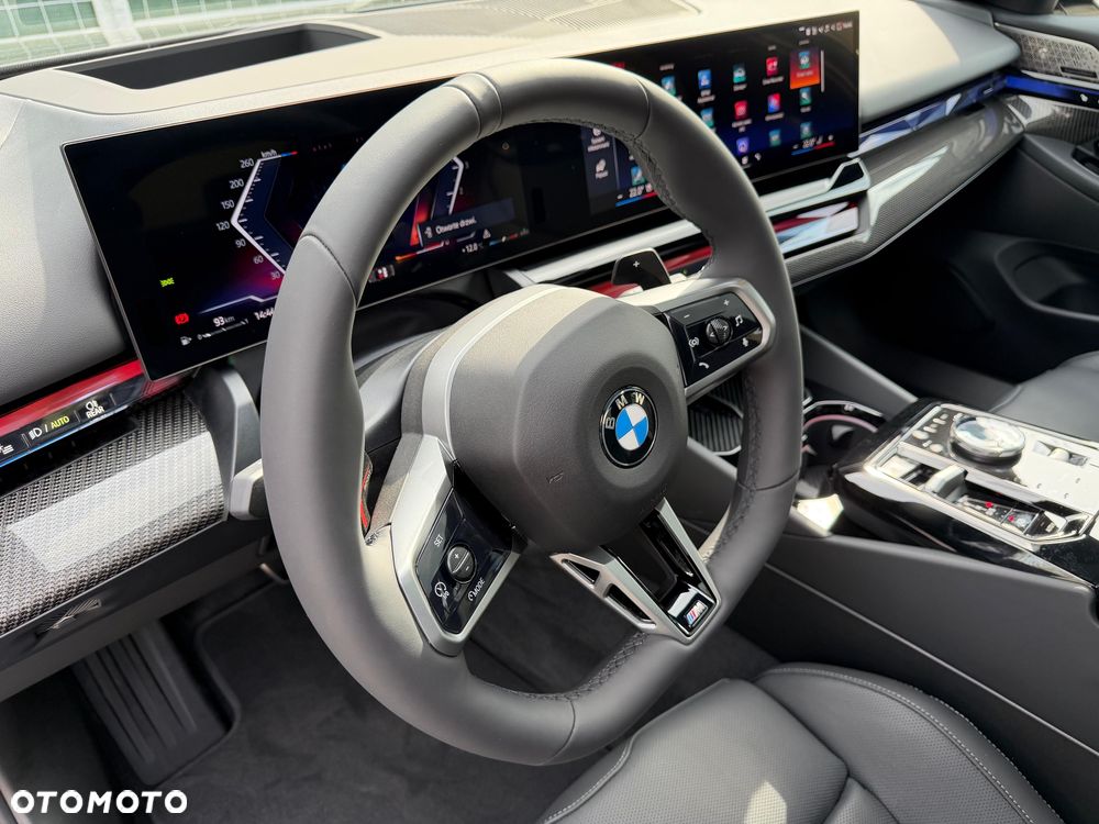 BMW Seria 5 - 12