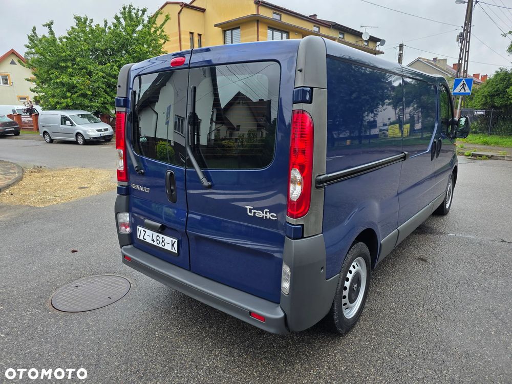 Renault Trafic - 9