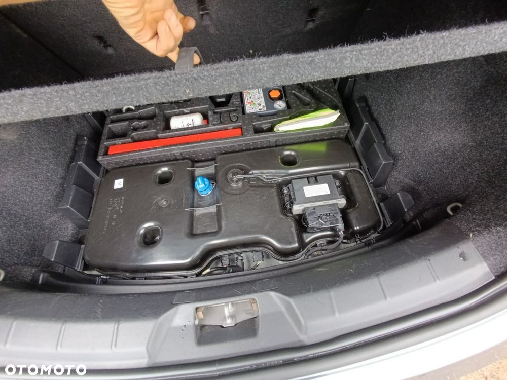 Volvo V40 - 17