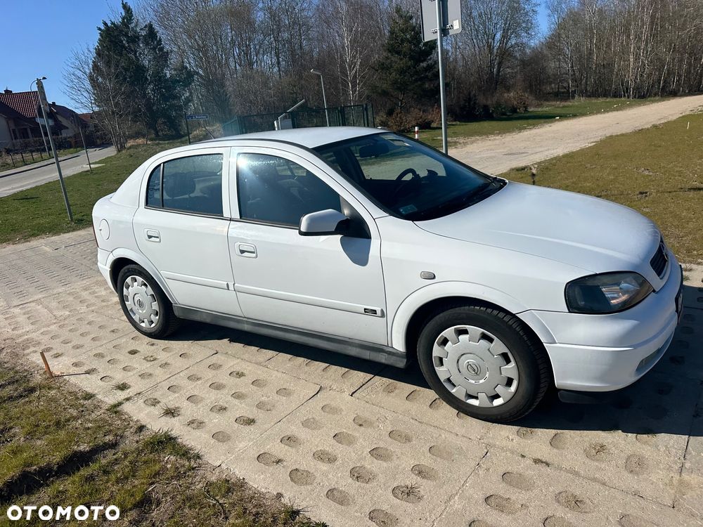 Opel Astra 1.7 DTI - 8