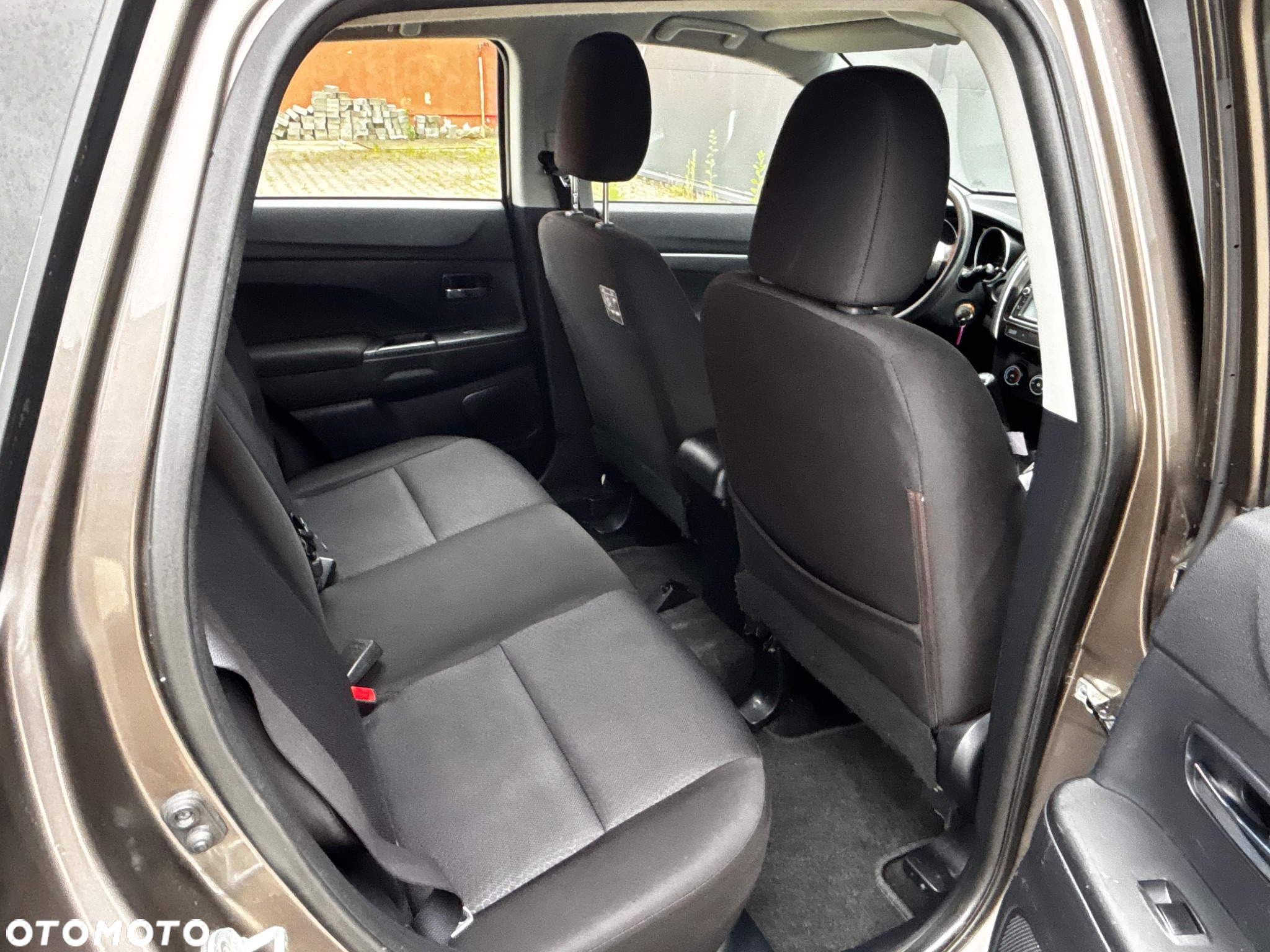 Mitsubishi ASX 1.6 2WD Comfort Edition - 24