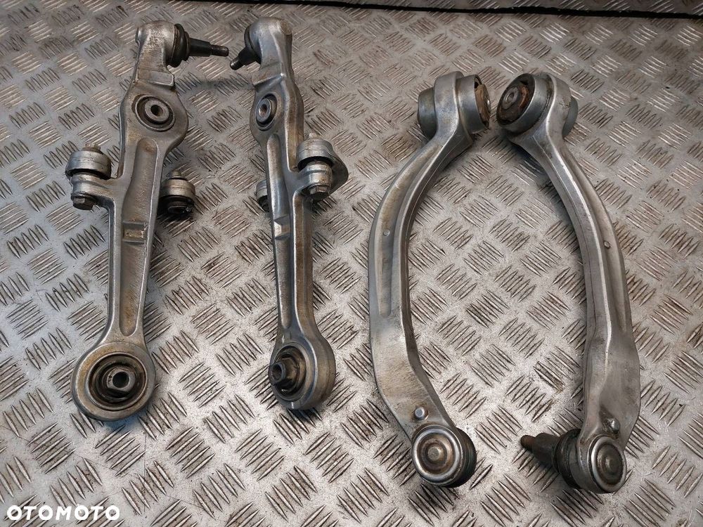 KOMPLET WAHACZY PRZÓD AUDI A4 B7 TG222 N06 - 2