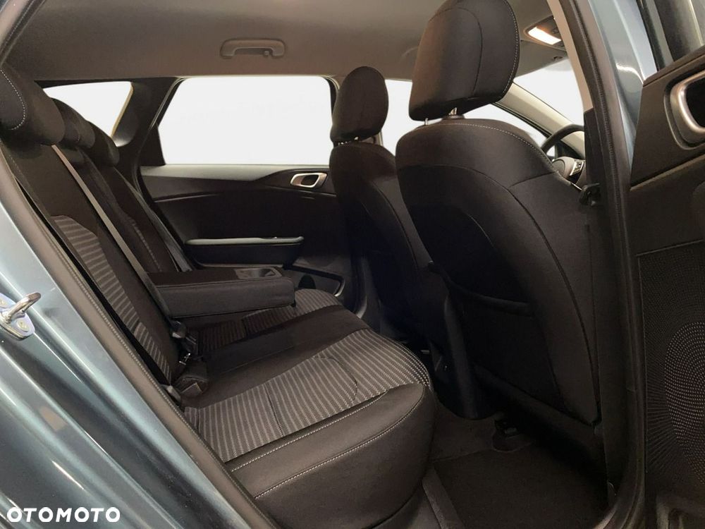 Kia Ceed - 15