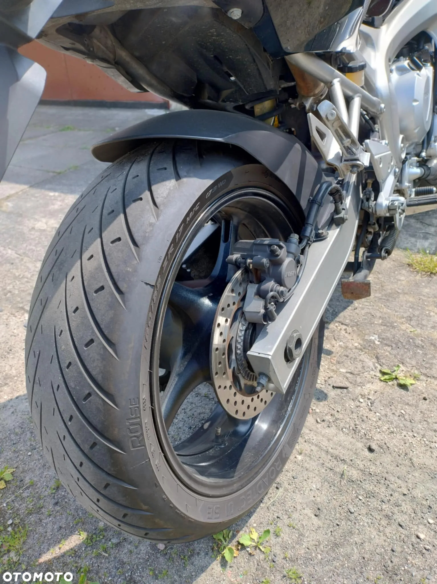 Yamaha FZ6 - 10