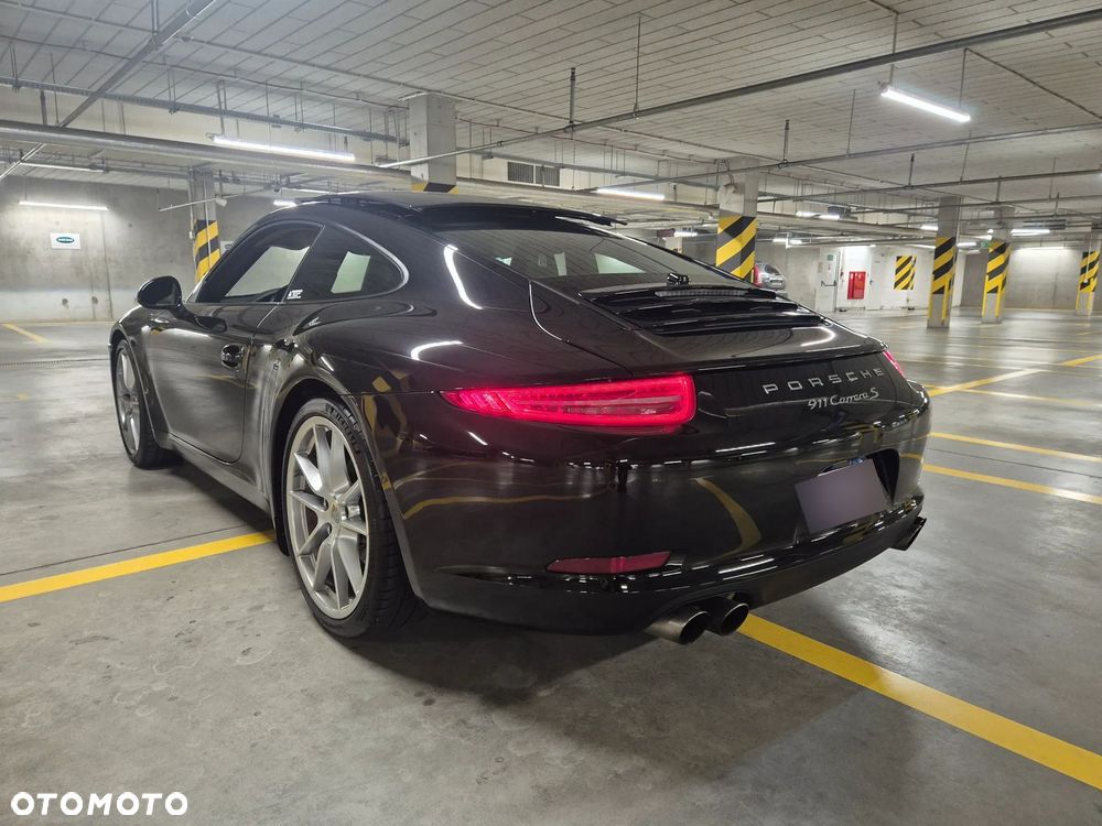 Porsche 911 Carrera S PDK 50 Jahre - 11