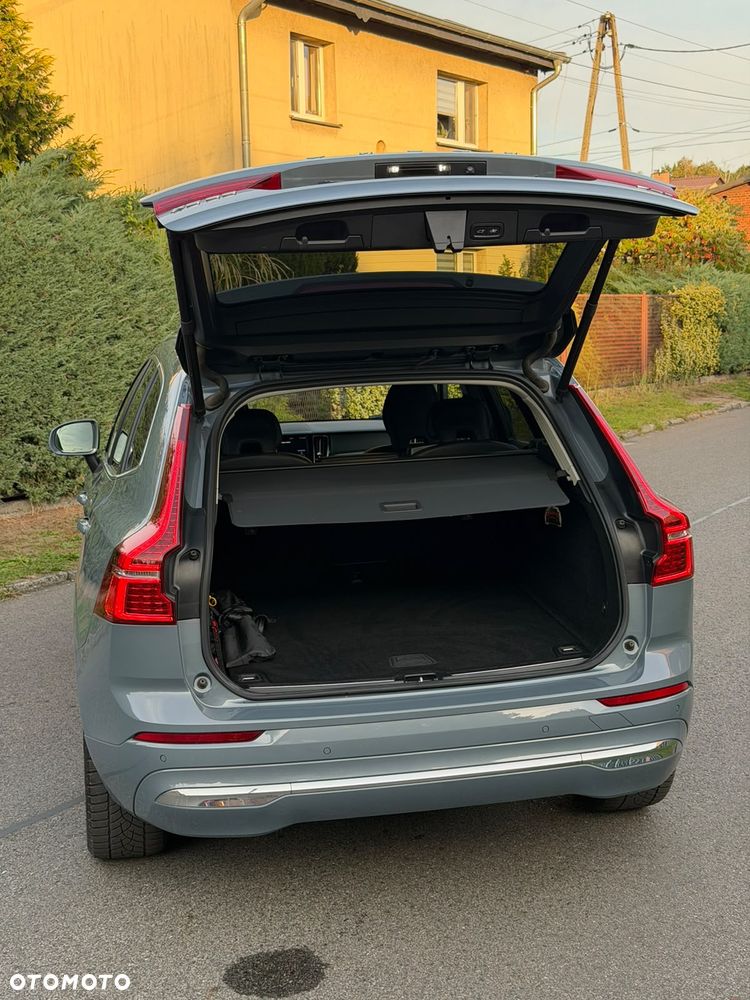Volvo XC 60 B4 D AWD Plus Bright - 9