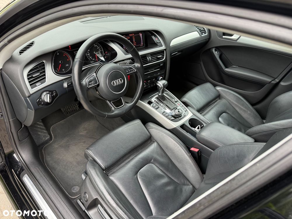 Audi A4 Avant 2.0 TDI DPF clean diesel multitronic S line Sportpaket - 9