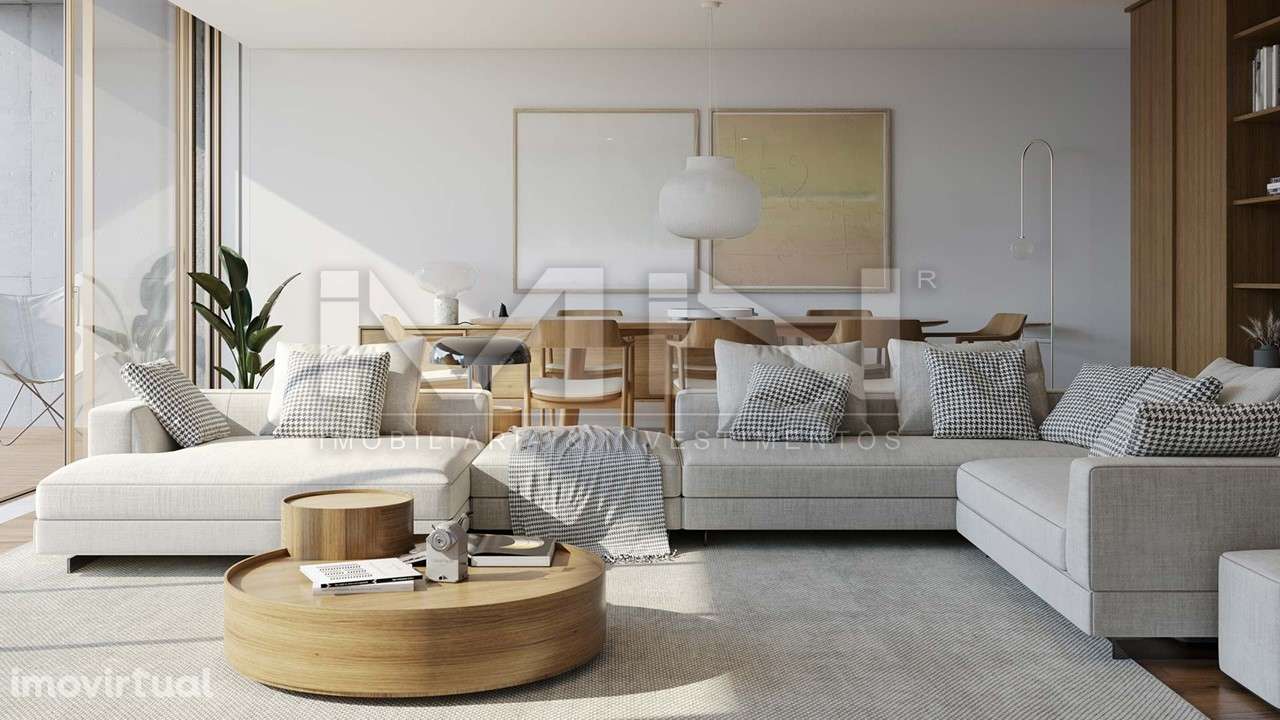 Onde o Minimalismo encontra o Mar: Moradia T3 Exclusiva em Miramar; - Grande imagem: 4/8