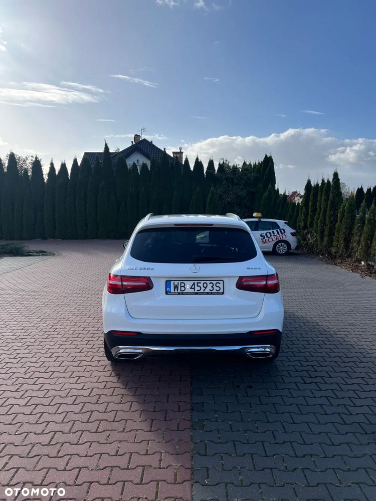 Mercedes-Benz GLC 220 d 4-Matic - 2